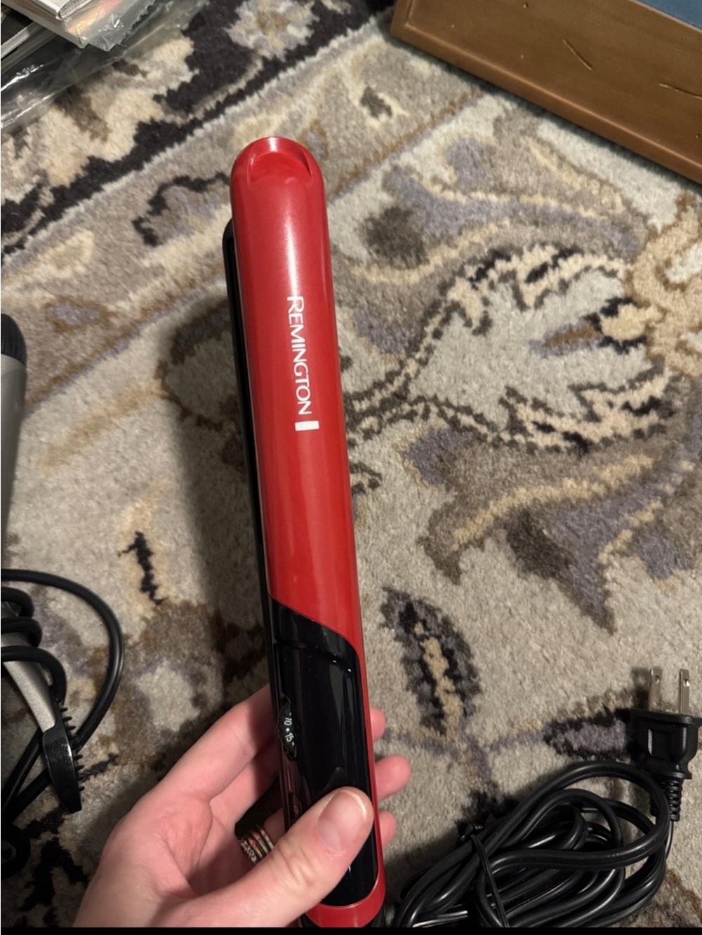 Remington flat iron/straightener